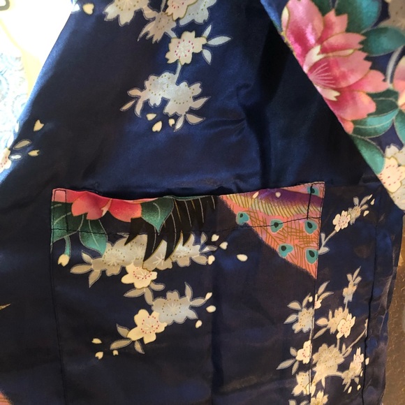 Zhong Sang Blue Peacock Robe. Size Medium. - Picture 7 of 9